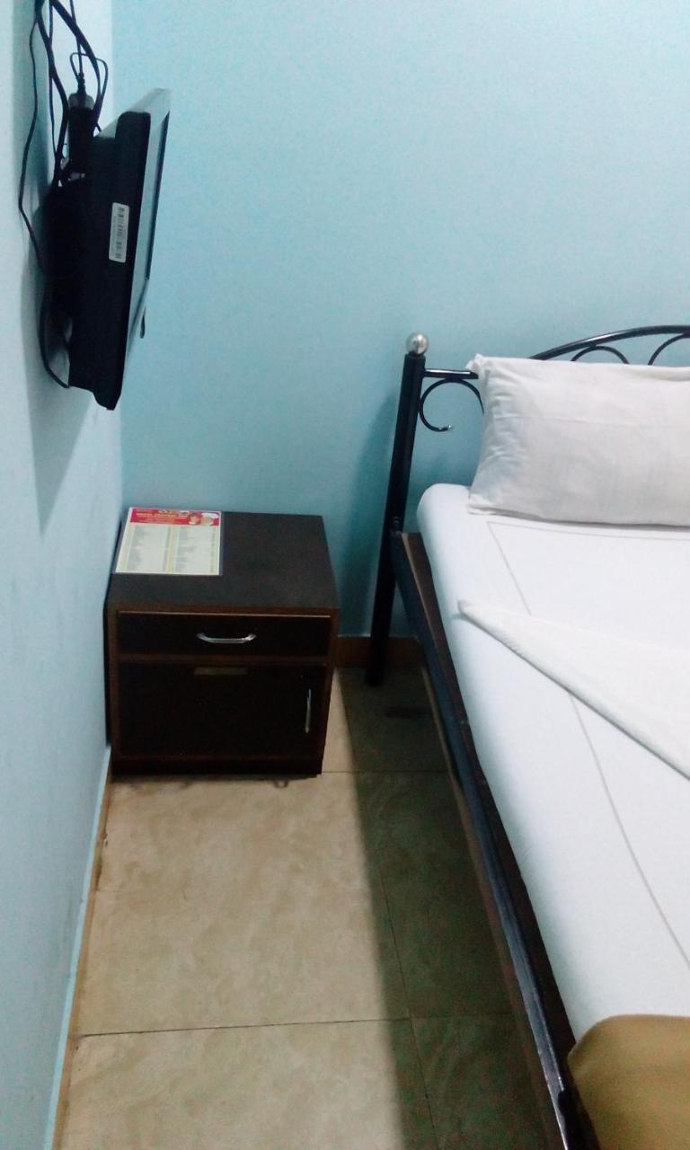 Hotel Central Inn ムンバイ エクステリア 写真